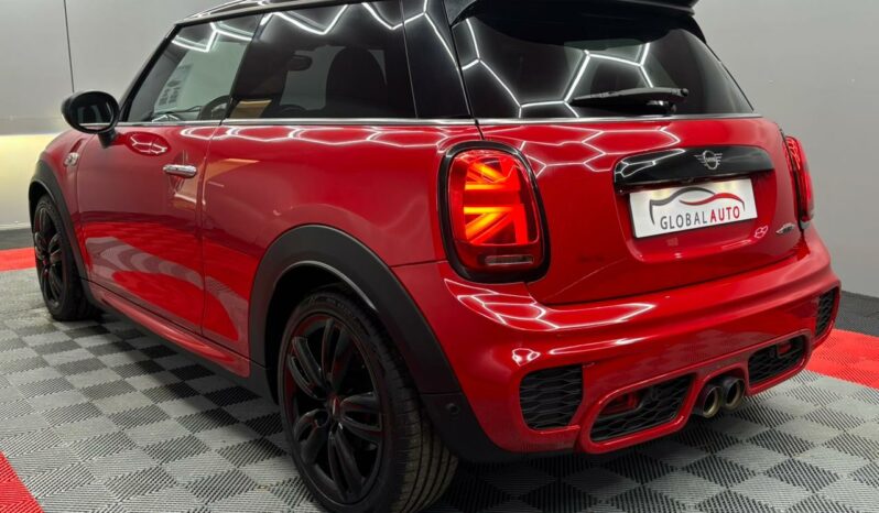 
								MINI COOPER JOHN COOPER WORKS full									