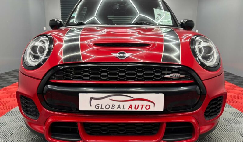 
								MINI COOPER JOHN COOPER WORKS full									