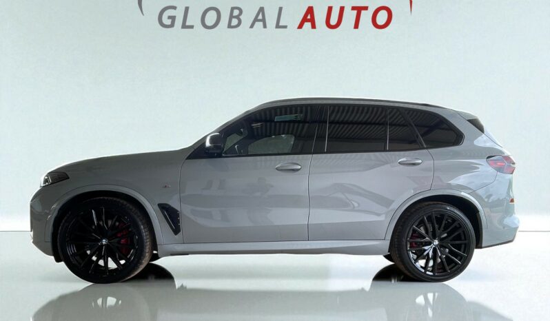 
								BMW X5 xDrive 30d M SPORT full									