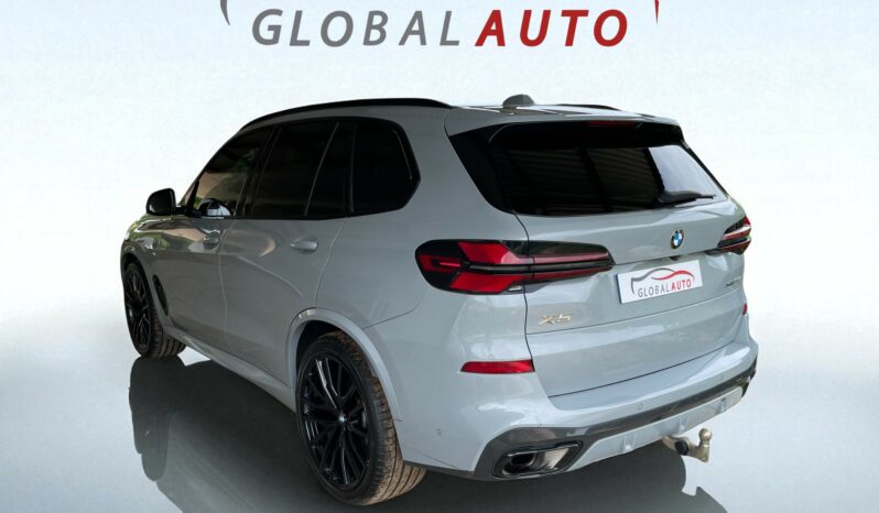 
								BMW X5 xDrive 30d M SPORT full									