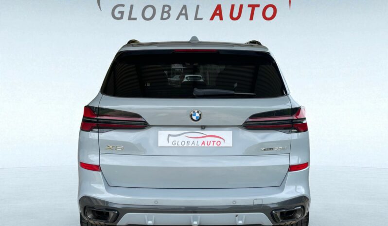 
								BMW X5 xDrive 30d M SPORT full									