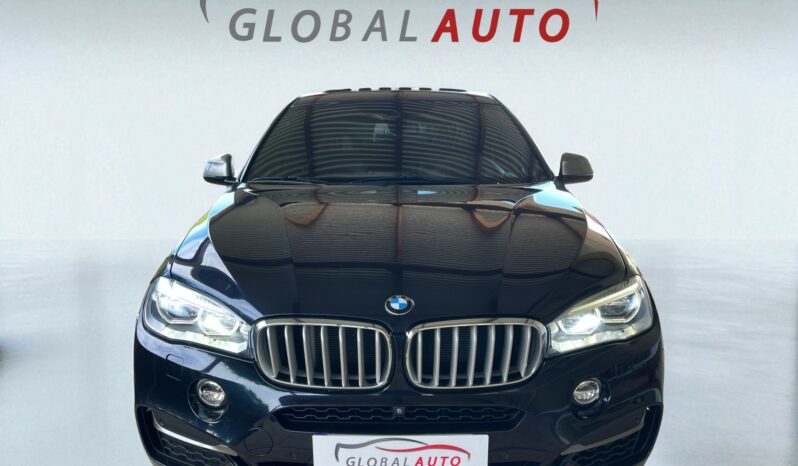 
								BMW X6 xDrive M50d M SPORT full									