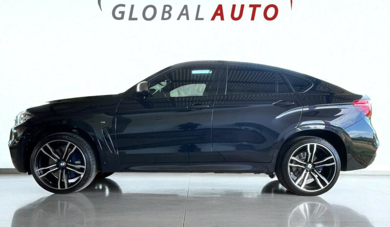
								BMW X6 xDrive M50d M SPORT full									