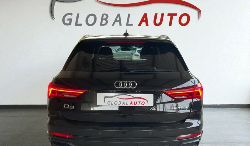 
								Audi Q3 35 TFSI full									