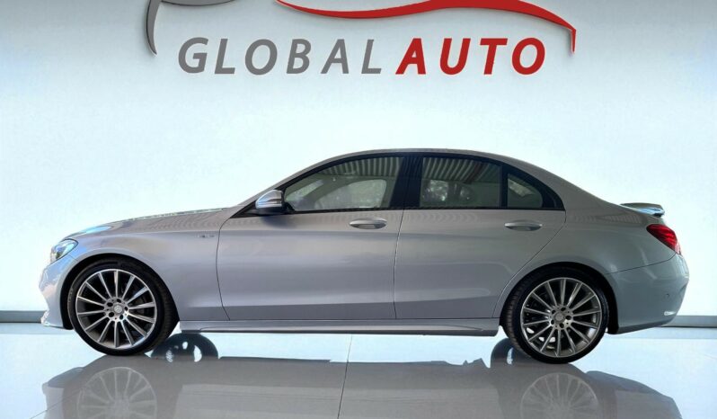 
								Mercedes-Benz Classe C AMG Line full									