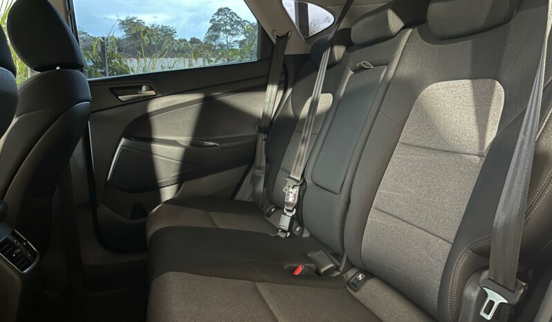 
								HYUNDAI TUCSON full									