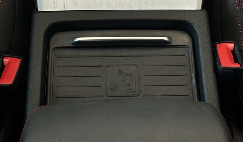 
								AUDI Q5 SPORTBACK 35 TDI S-LINE full									