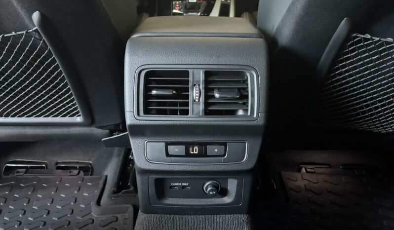
								AUDI Q5 SPORTBACK 35 TDI S-LINE full									