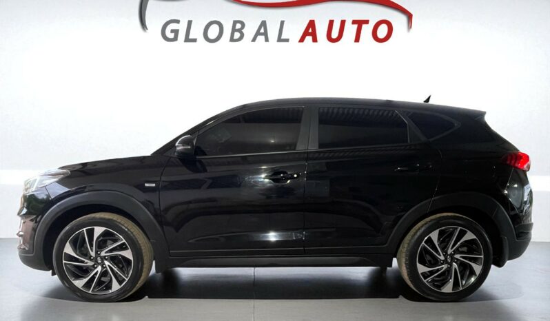 
								HYUNDAI TUCSON full									
