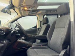 
										PEUGEOT RIFTER GT 5 PLACES full									