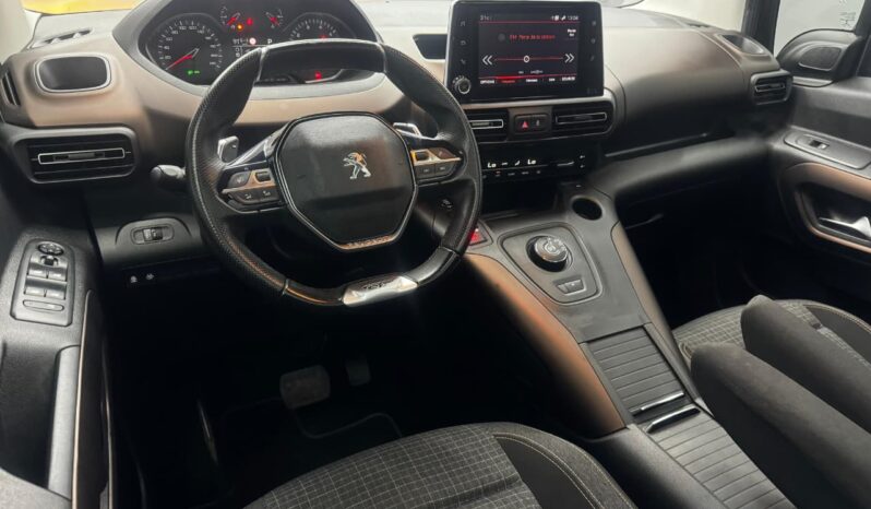 
								PEUGEOT RIFTER GT 5 PLACES full									