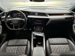 
										AUDI Q8 E-TRON SPORTBACK full									