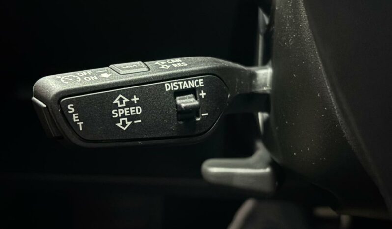 
								AUDI Q8 E-TRON SPORTBACK full									