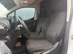 
										CITROËN BERLINGO full									