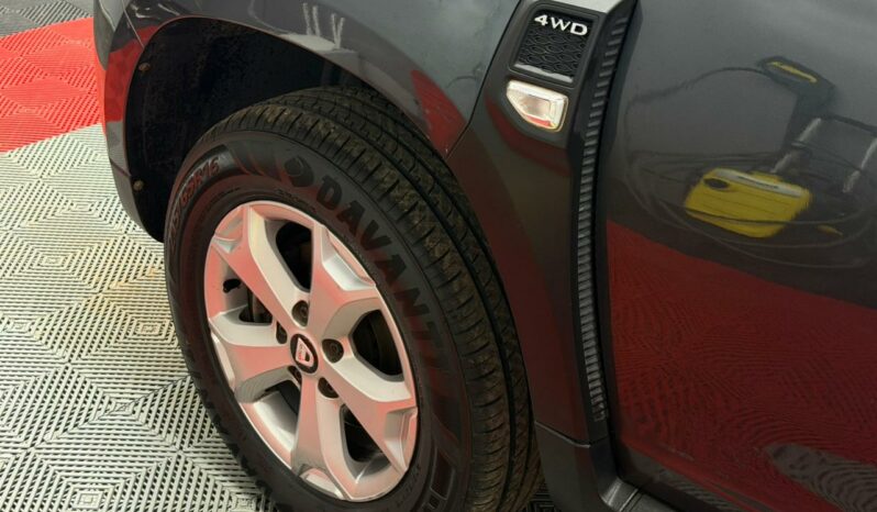 
								DACIA DUSTER  4×4 Essentiel full									