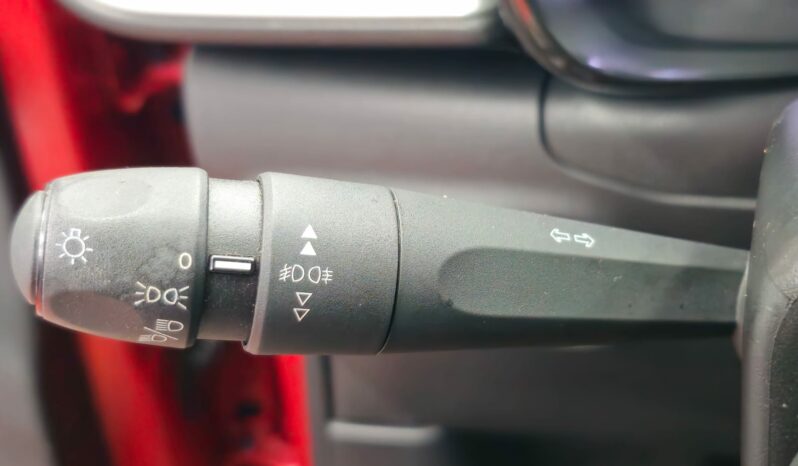 
								Citroen C3  83ch 2022 full									